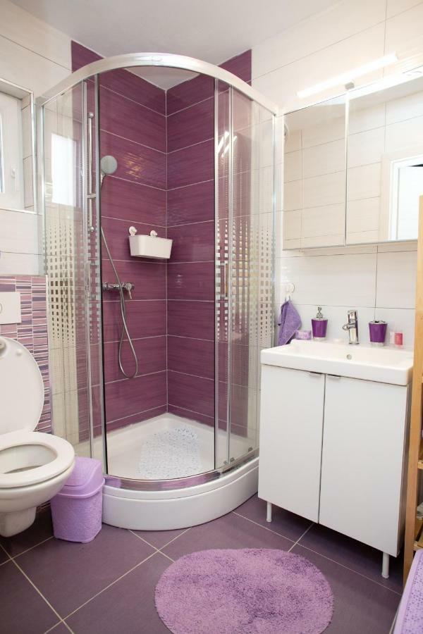 Apartman Matej With Pool Povljana Exterior foto