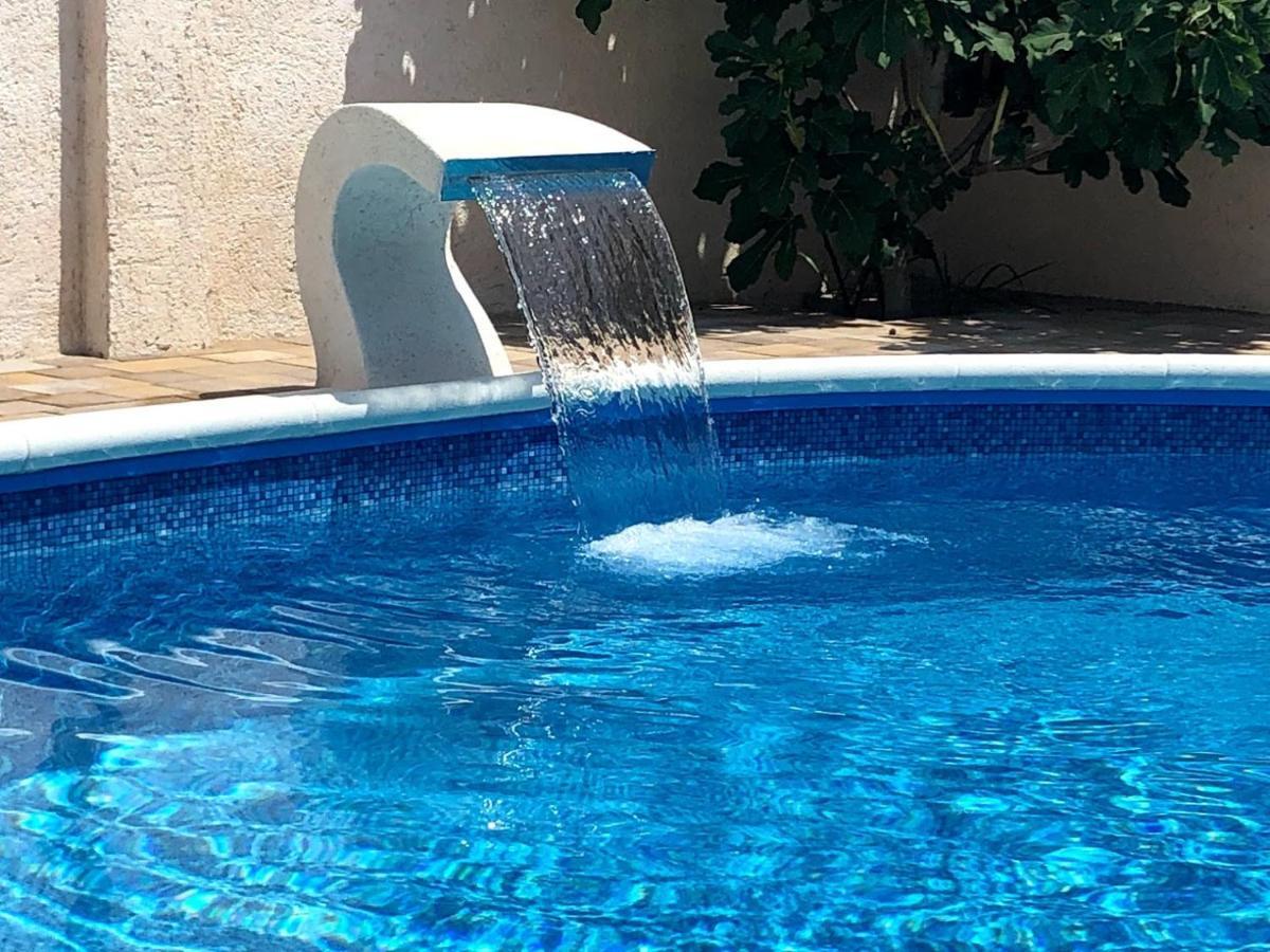 Apartman Matej With Pool Povljana Exterior foto